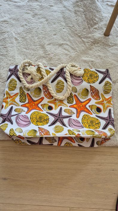 Плажна чанта с вътрешен джоб