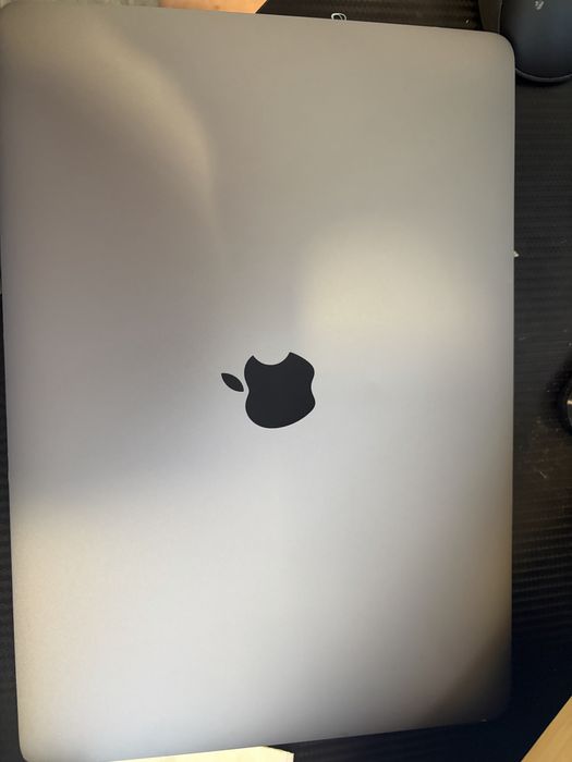 Macbook air m1 256gb 8gb ram