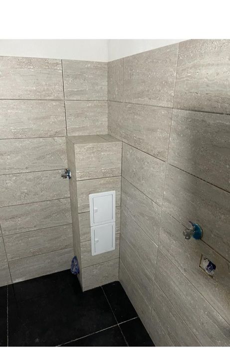 Amenajări interioare( gresie, faianta, parchet,finisaje)