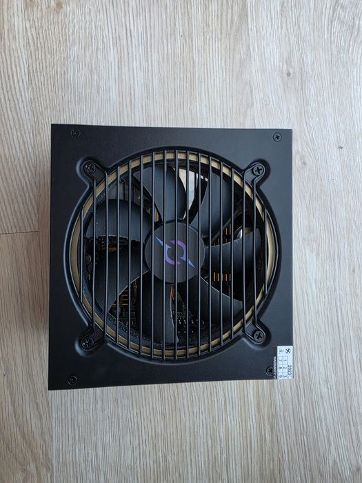 Sursă PC AQIRYS Magnetar 1000W – 80+ Gold