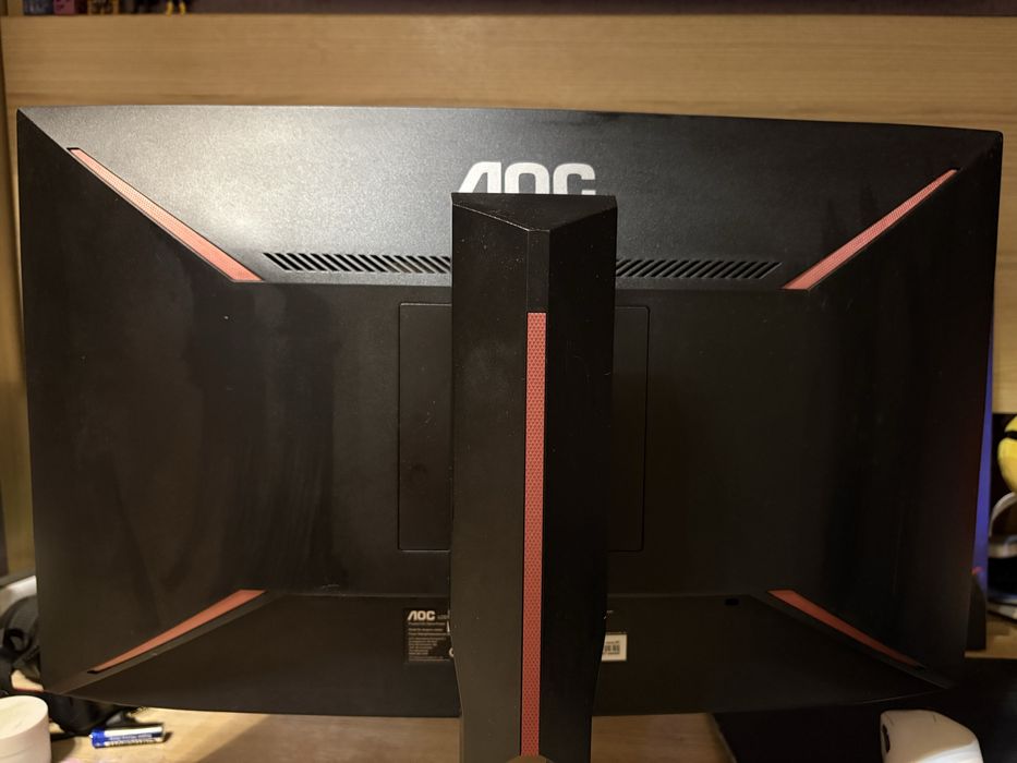 монитор AOC C24G1