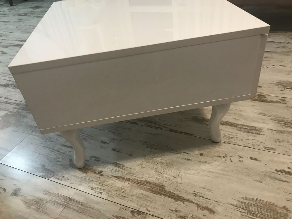 дизайнерска маса