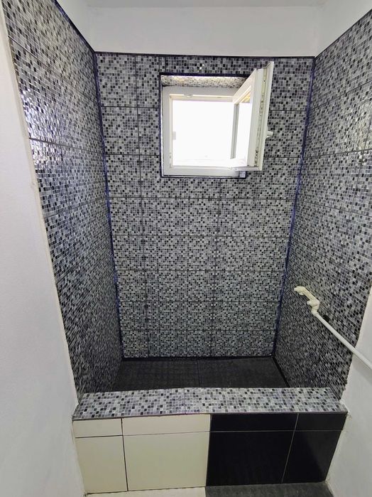 Vând apartament