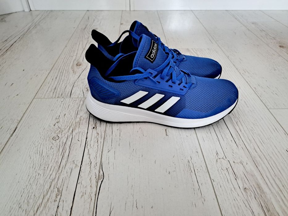 Adidas-Ориг. Маратонки