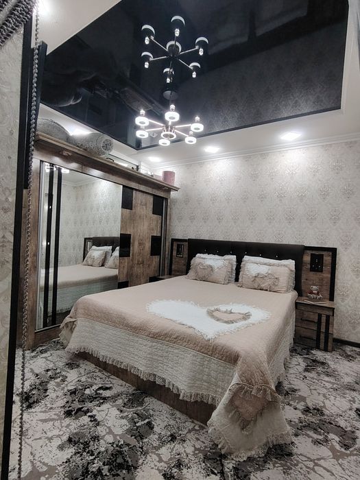 Сотилади Таронада 3 хоналик