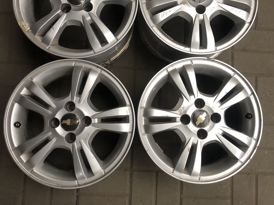 Диски на Кобальт R15