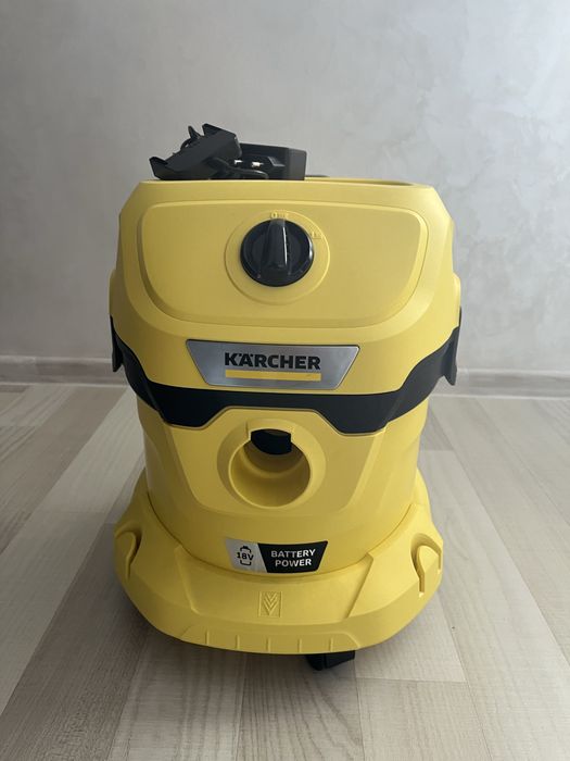 Karcher aspirator WD 2-18 cu baterii