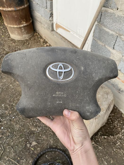 Рул на таиота 30…….