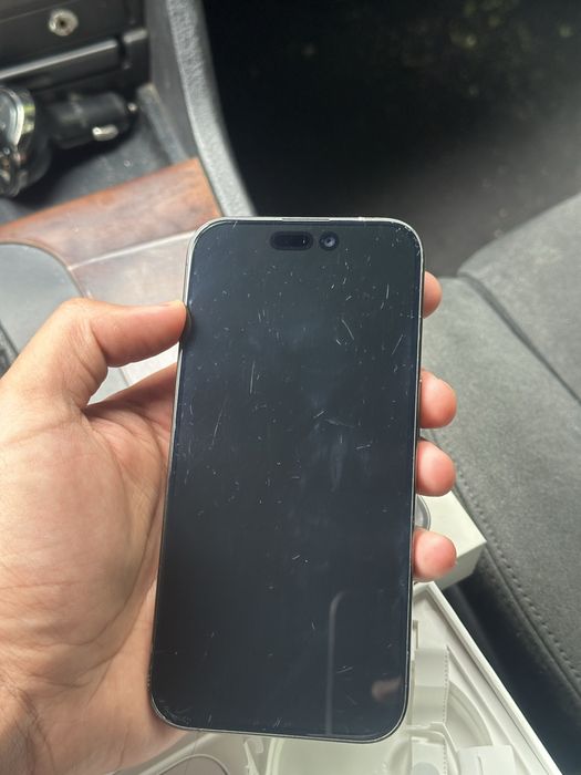 iPhone 15 pro 256gb
