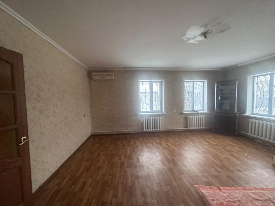 Продам дом на разбор