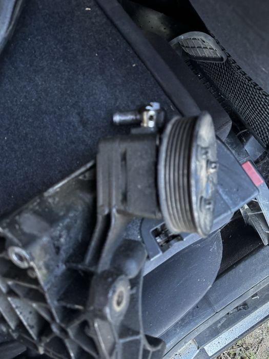 Турбо за опел 2.0 и хидравлична помпа