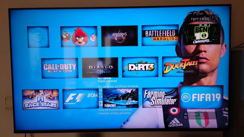 PlayStation 3 Super Slim с 2 джойстика и 40 игри