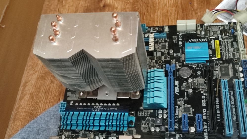 Amd процесор FX - 8350 8 ядрен