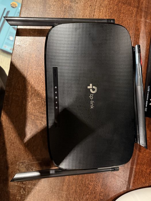 Wi-Fi роутер TP-LINK Archer VR300
