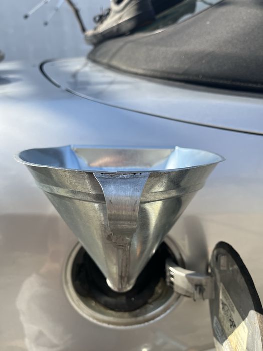 Palni mari pentru alimentare auto+deblocator  anti furt .