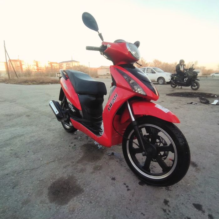 мотороллер ЛИФАН 125