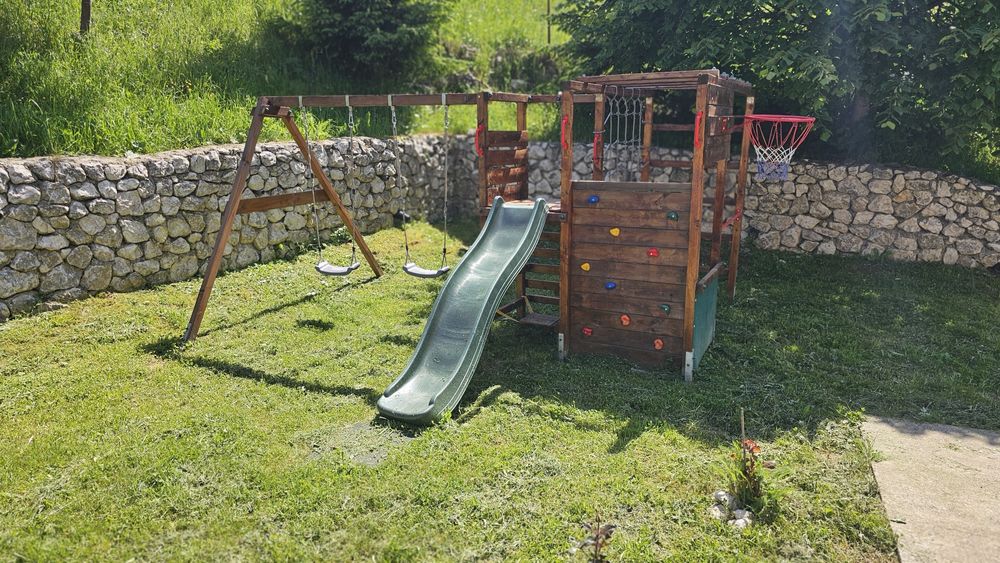 Proprietar vând Casă de vacanță Fundata județul Brașov