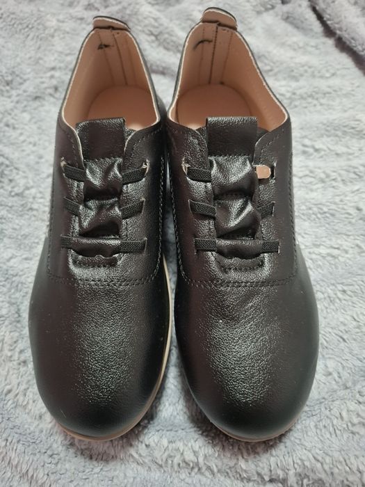 Нови дамски обувки