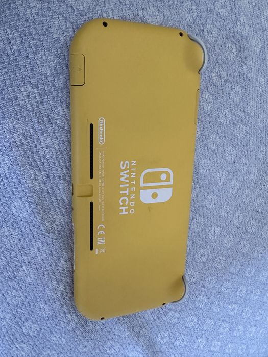 Nintendo Switch Lite in stare perfectă de funcționare!