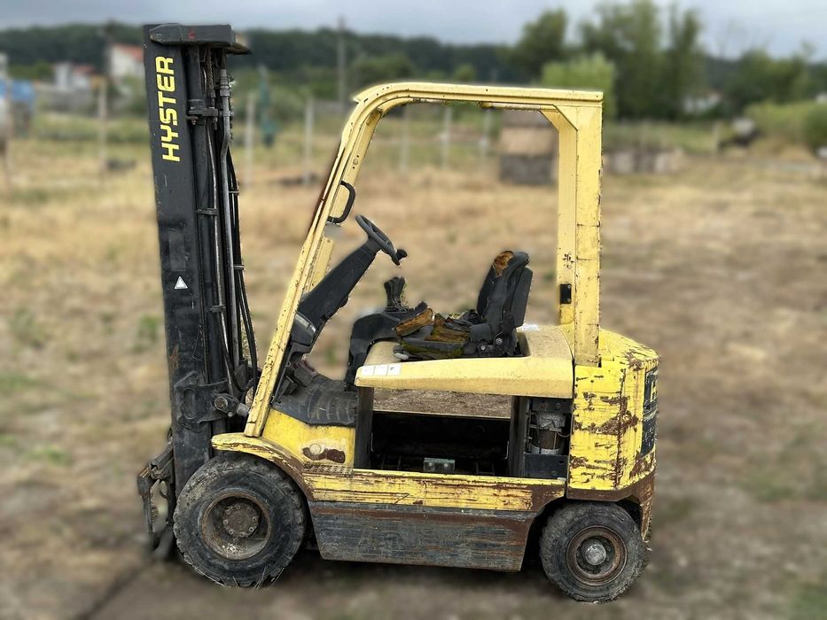 Dezmembrez stivuitor electric HYSTER