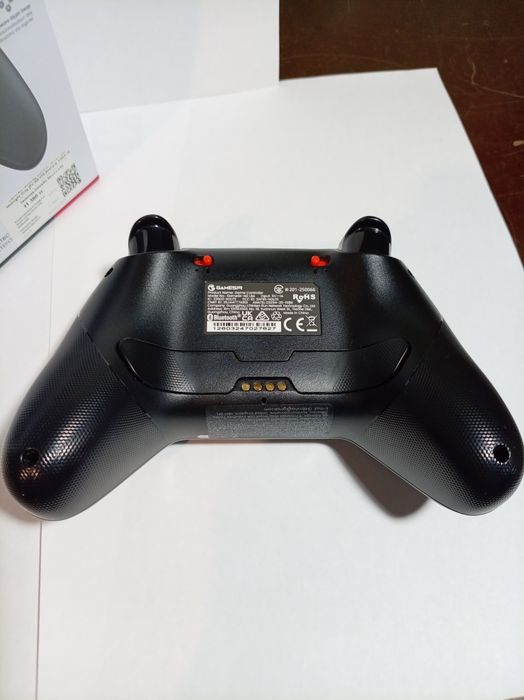 Продам беспроводной геймпад GameSir Nova 2 Lite