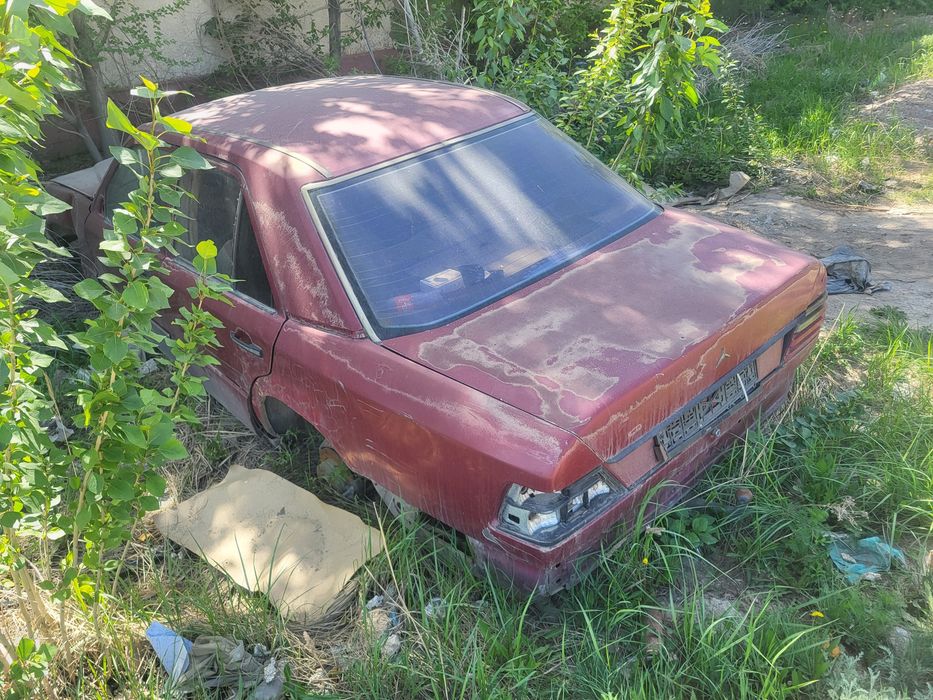 Продам 124 мерседес