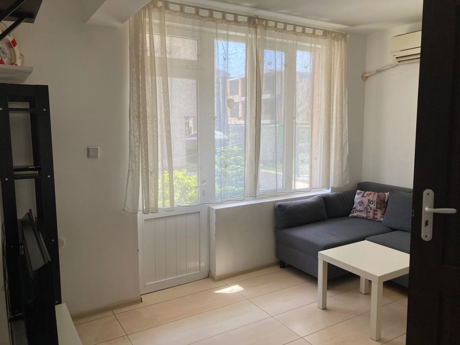 Дава се под наем Двустаен апартамент в София, Студентски град - 35 кв.м за 255 € - Снимка #3