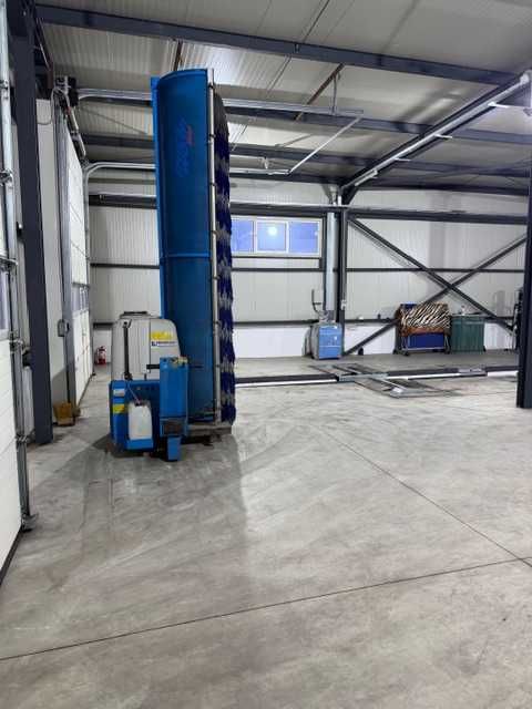 Inchiriez hala depozitare sau hala pentru atelier mecanic camioane