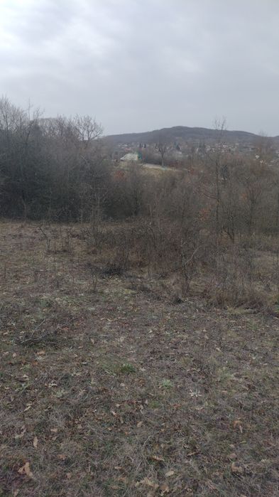 Продавам  парцел в село Долище