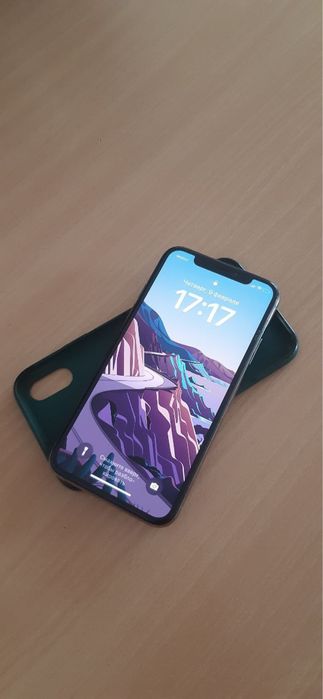 iPhone Xs                   .