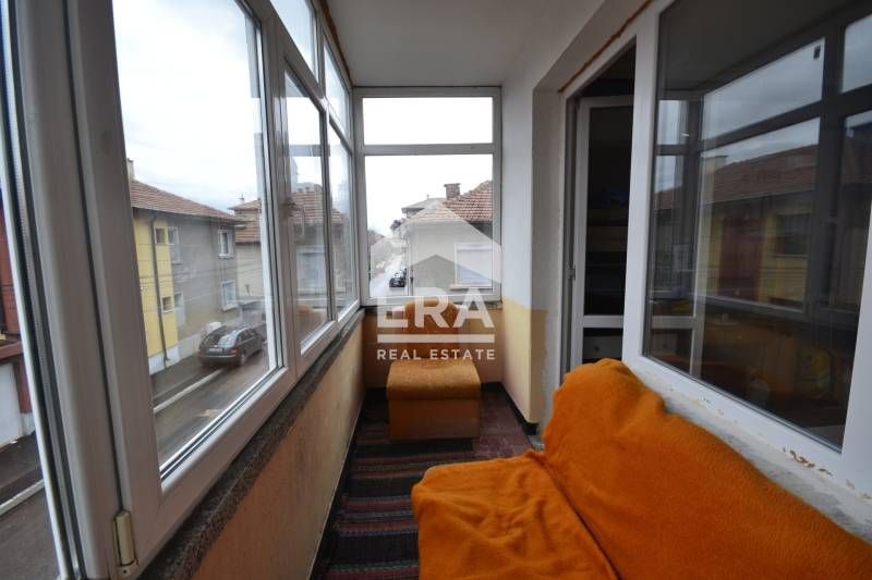 Продава се Четиристаен апартамент в Хасково, Каменни - 120 кв.м за 978 €/кв.м - Снимка #5