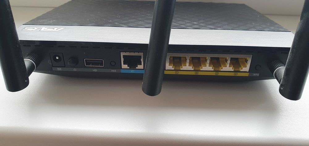 Router Asus RT-N18U 2.4GHz 600Mbps