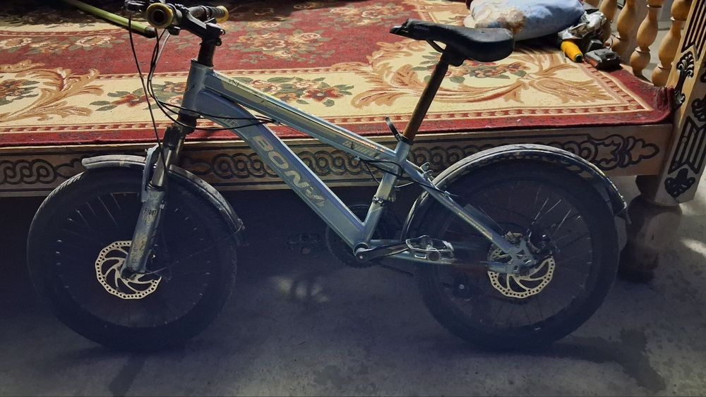 Sotiladi narxi 600ming som