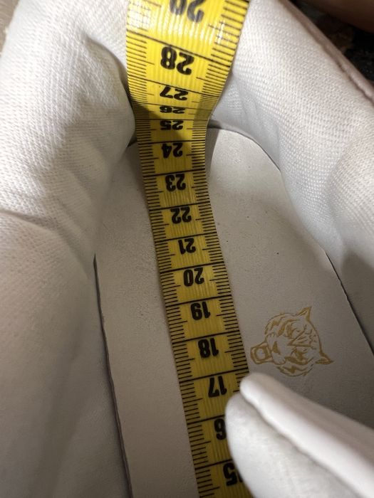 Adidași albi de damă