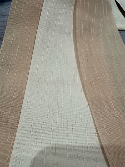 Вертикални щори-два  цвята