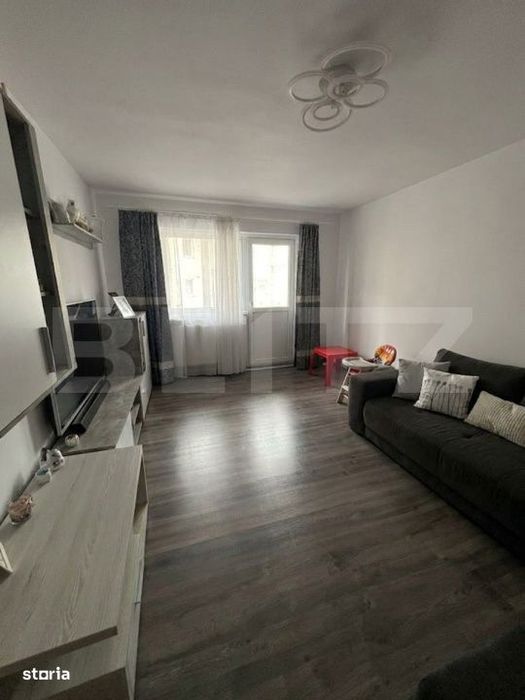 Apartament 4 camere, etaj 1, decomandat, complet mobilat si utilat –