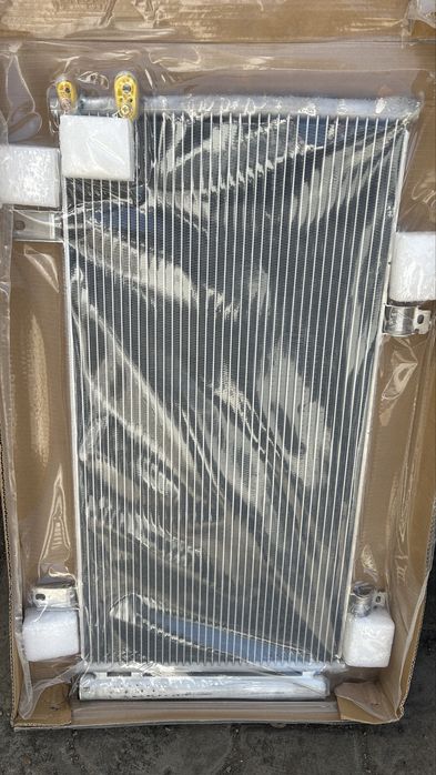 Радиатор кондиционера  Camry 40-45