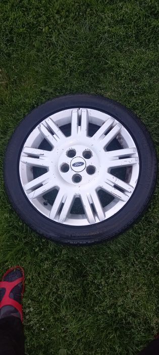 Vind 4 roți Ford Mondeo R16