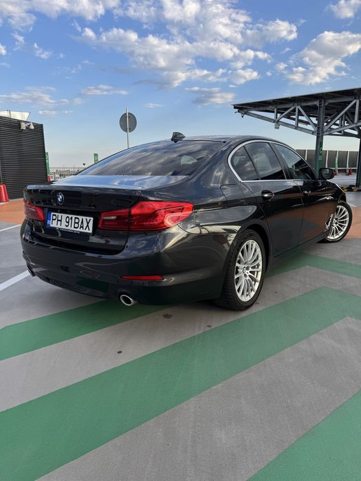 BMW Seria 5 G30 525 (231 cai)