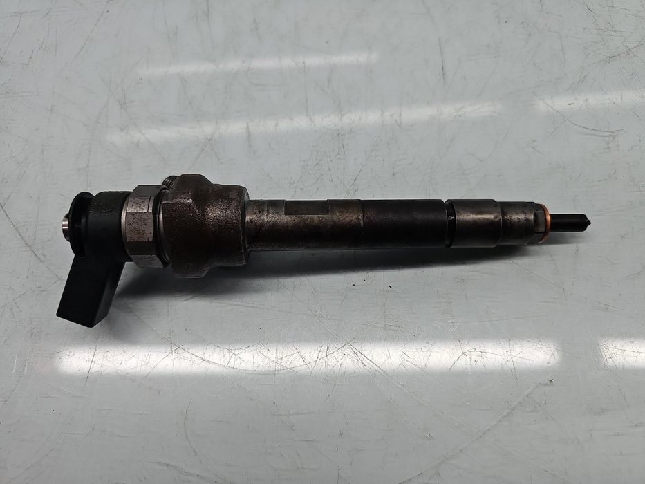 Injector Bmw 5 (E60) [Fabr 2004-2010] 7798446 2.0 N47D20U0 105KW / 143