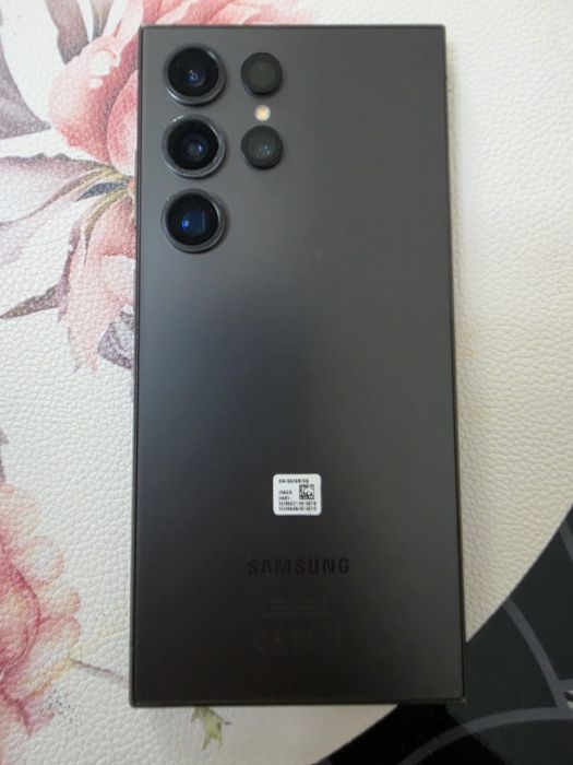 Vand Samsung S24 Ultra
