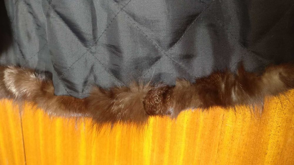 Продавам ново палто от норка