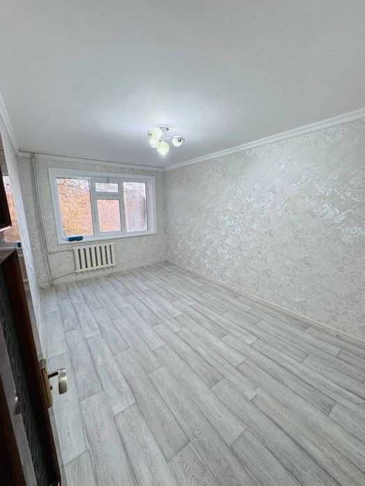 Продаётся 2х комн квартира на 3 этаже Ор-р Центральная аптека