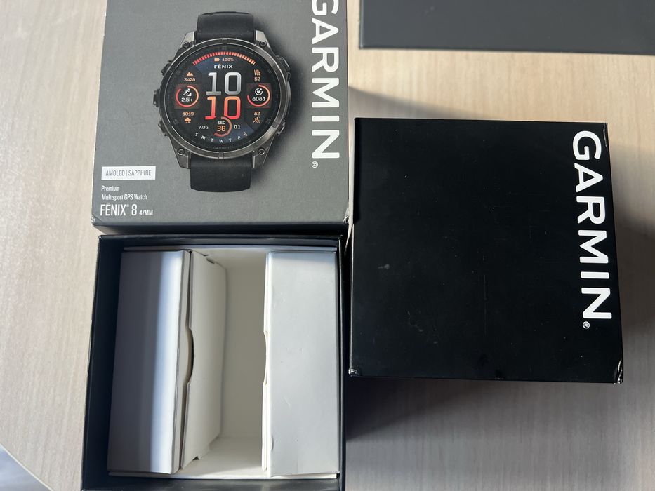 Продавам Garmin Fenix 8 47MM