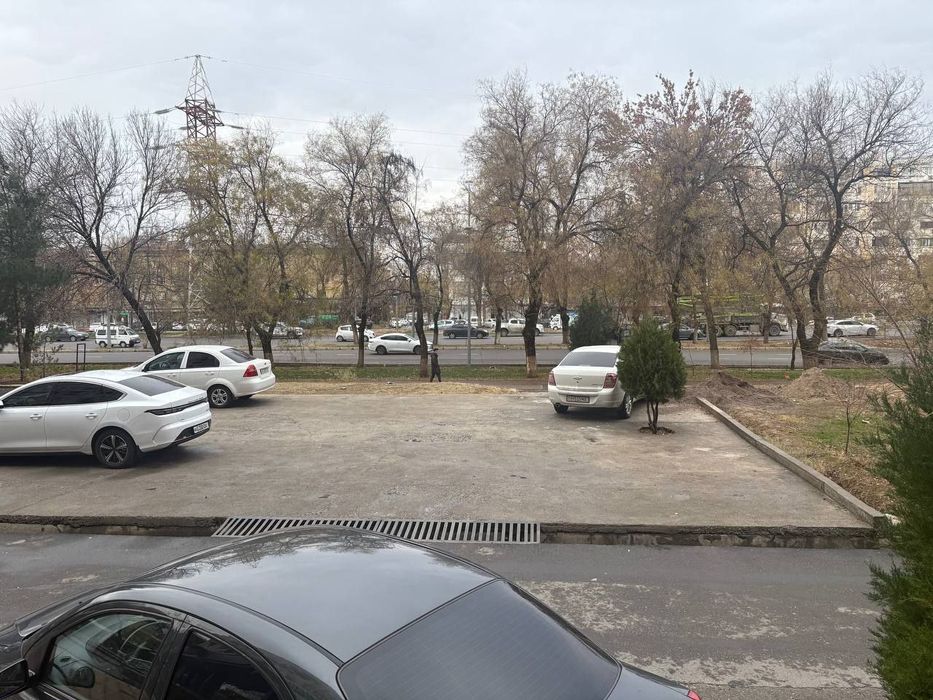 Kvartira sotiladi noturar joy