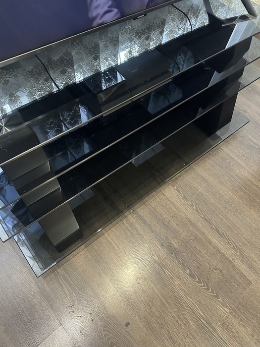 Тумба под телевизор