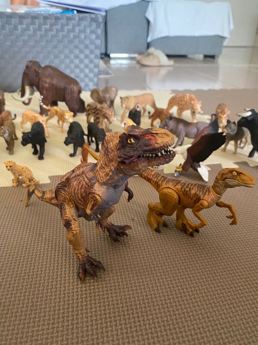 Животни колекционерски динозаври