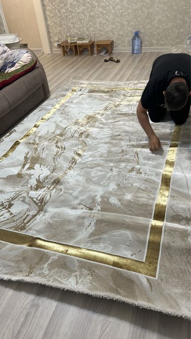 Ковер шерстяной новый продам!