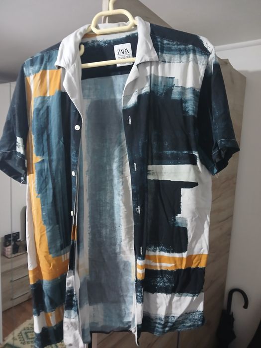 Vând cămașă zara man S vara