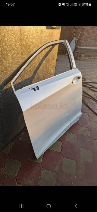 Продам двери Lexus RX300